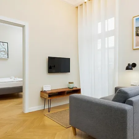 Apartment Targowa By Renters Warsaw