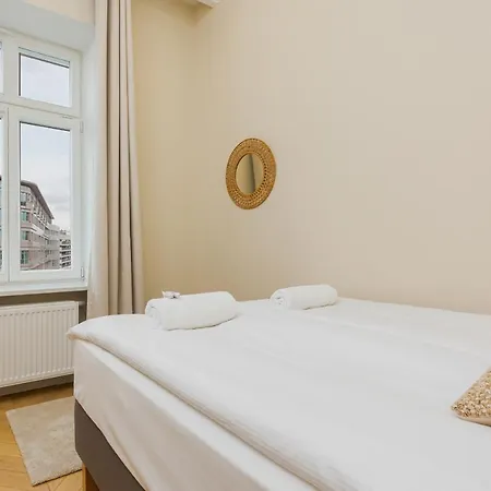 公寓 Targowa By Renters *