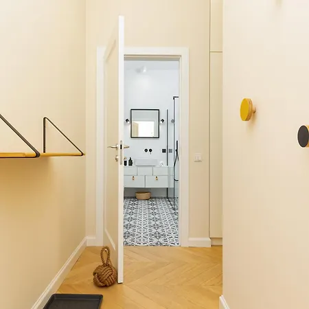 Targowa By Renters Warszawa