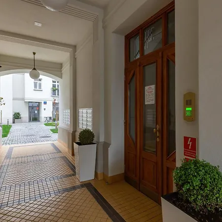 Apartment Targowa By Renters *